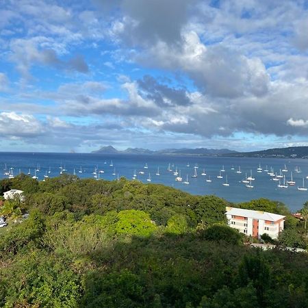 Superbe Appartement Vue Sur Mer Sainte-Anne Esterno foto